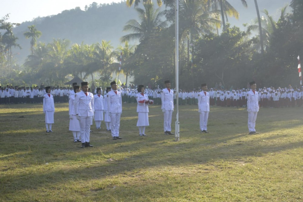 UPACARA BENDERA HUT RI KE-79 DI DESA JERINGO